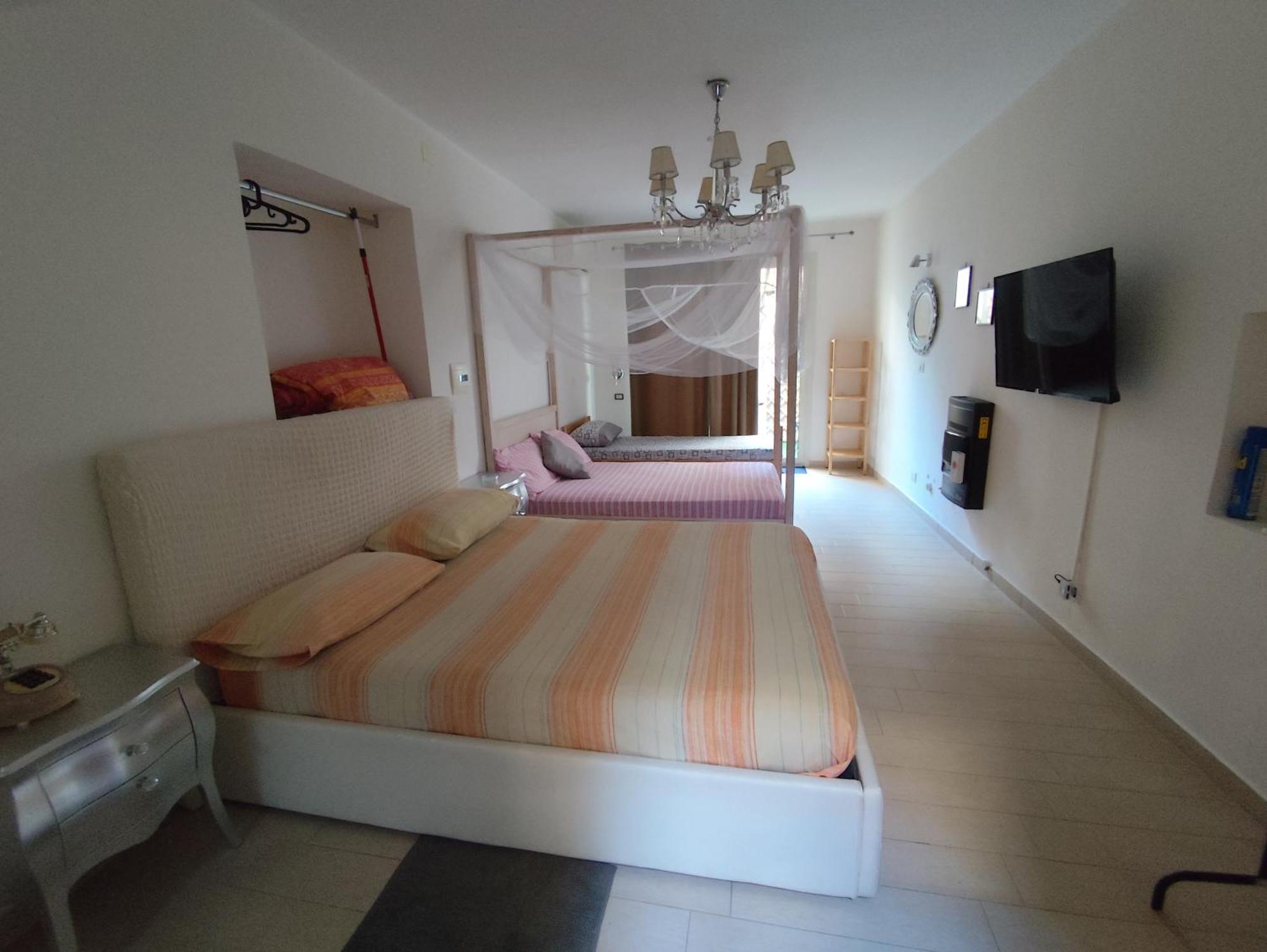 Affittacamere Silvagni Caserta Szoba fotó