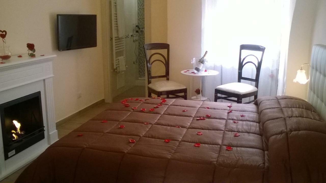 Affittacamere Silvagni Caserta Kültér fotó